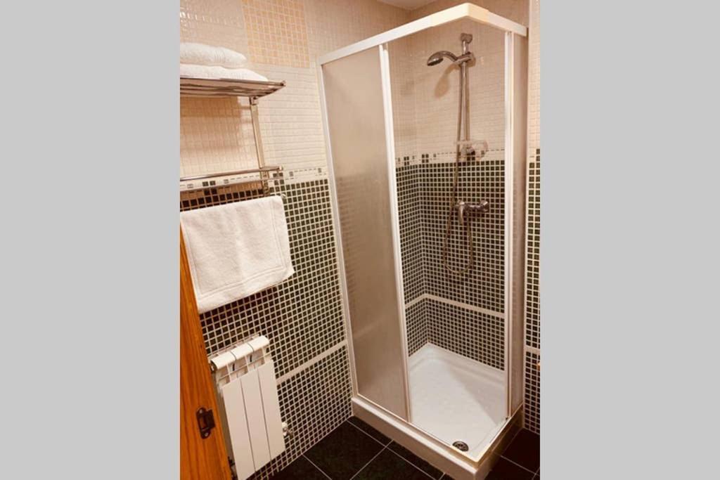 Apartamento Tara Lägenhet Caldas De Reis Exteriör bild